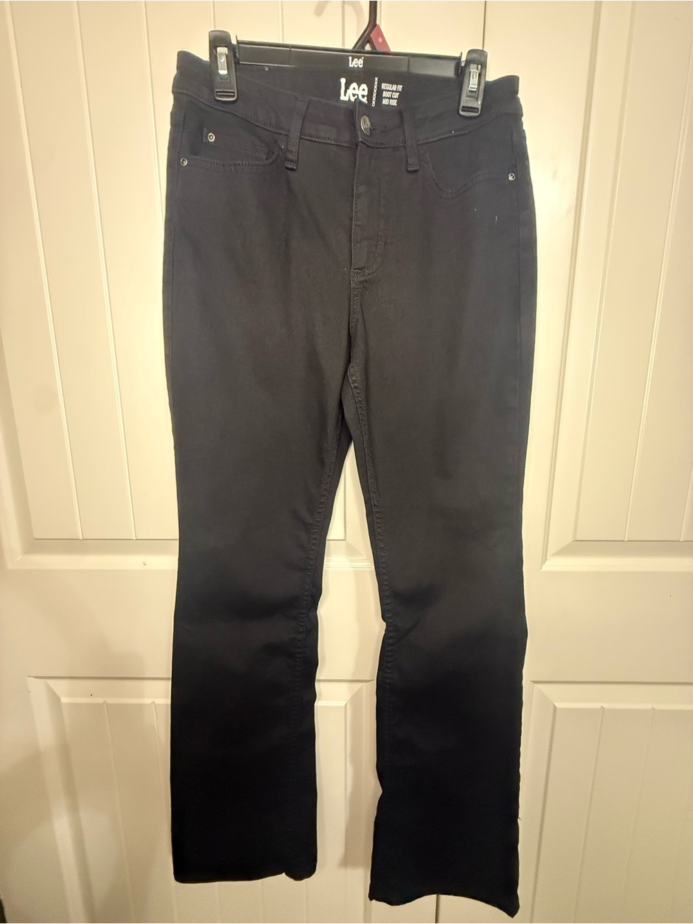 Lee Women's Black Bootcut Jeans - Classic Black Denim